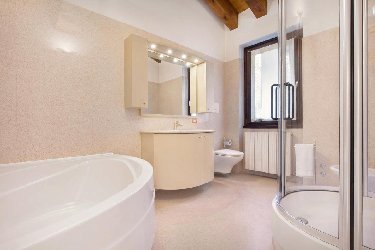 Villa Dismero-Un Oasi Di Lusso E Privacy Brenzone sul Garda Exterior foto